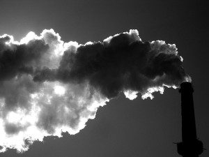 coal-plant-emissions-smokestack