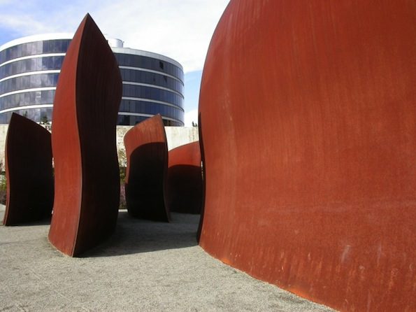 Richard Serra's Wake