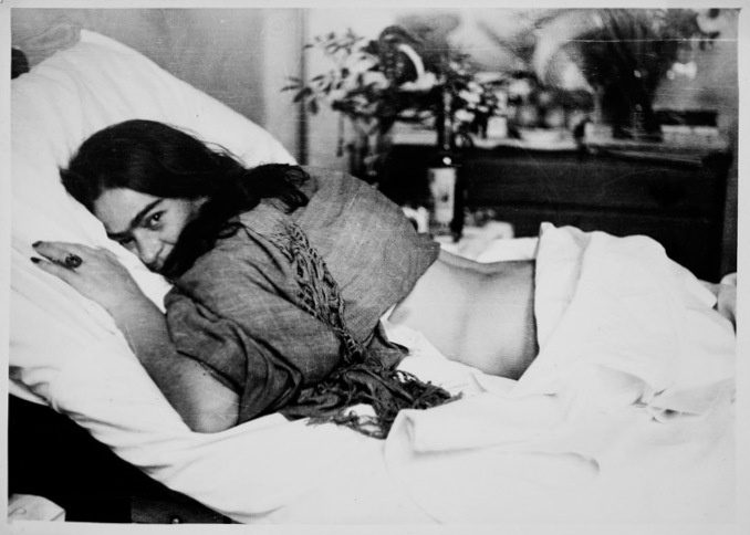Frida Lying down