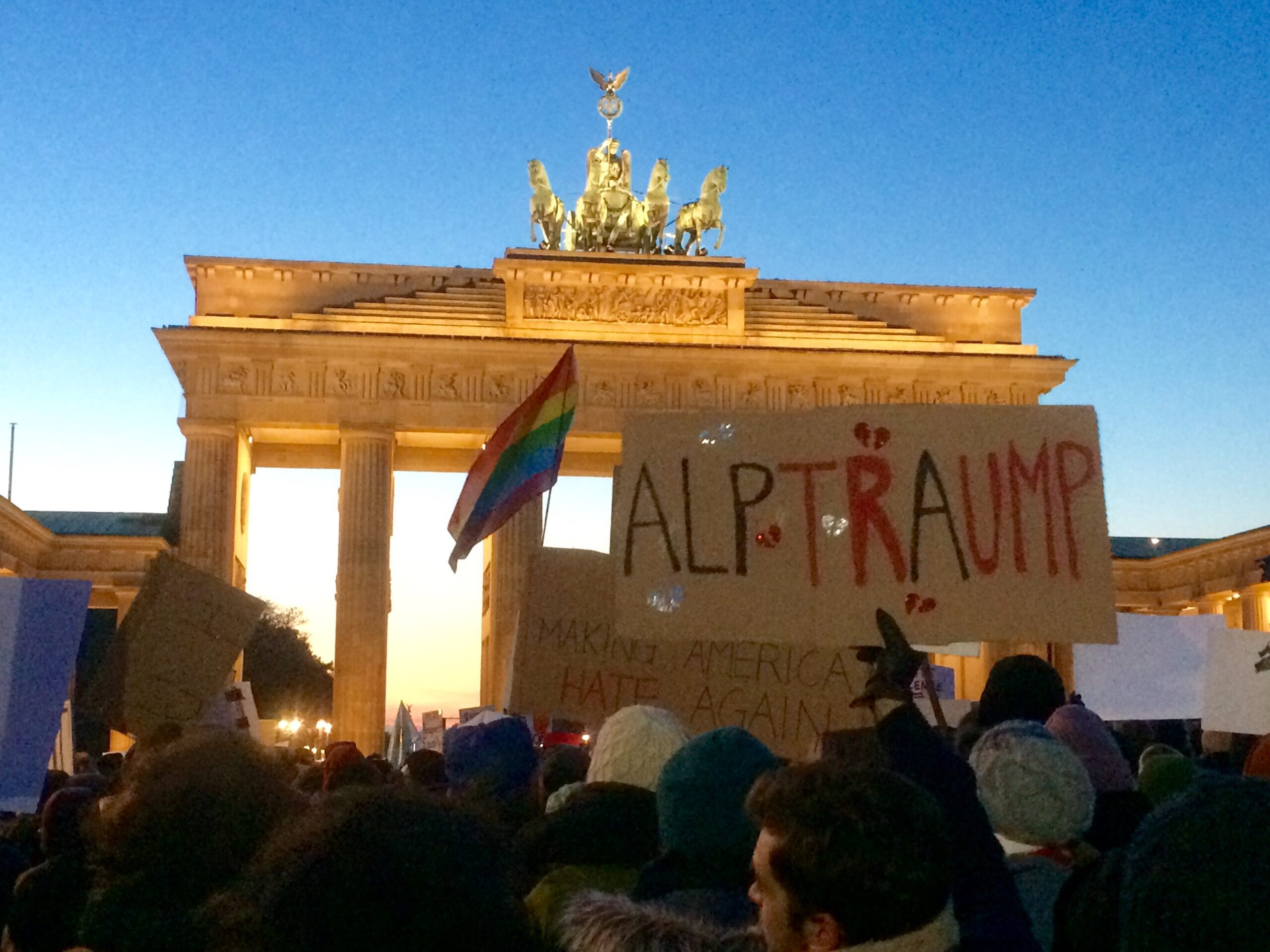 trump-protest-berlin