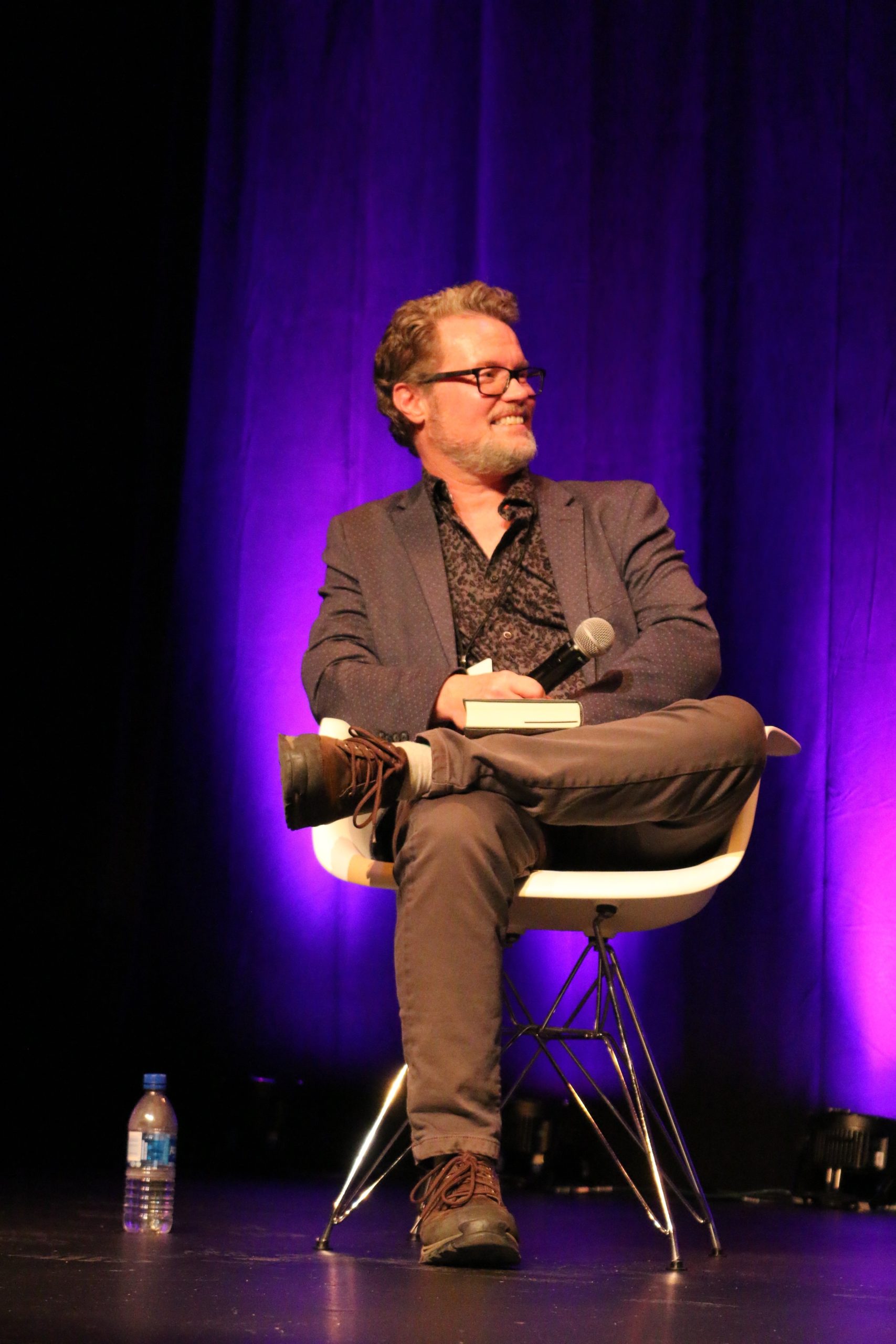 Decentering the Human Narrative in Fables: A Conversation with Thomas Wharton